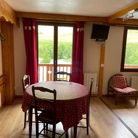 Appartement Le Chatelard Hotel La Vanoise Бессан Экстерьер фото