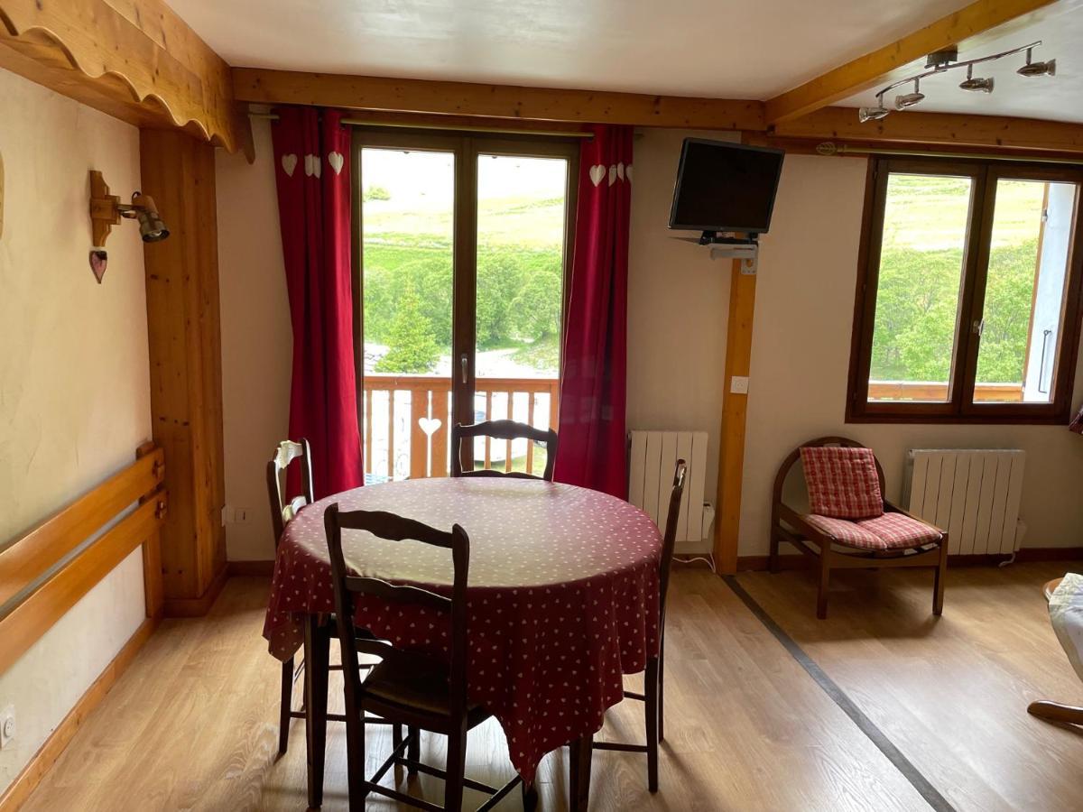Appartement Le Chatelard Hotel La Vanoise Бессан Экстерьер фото